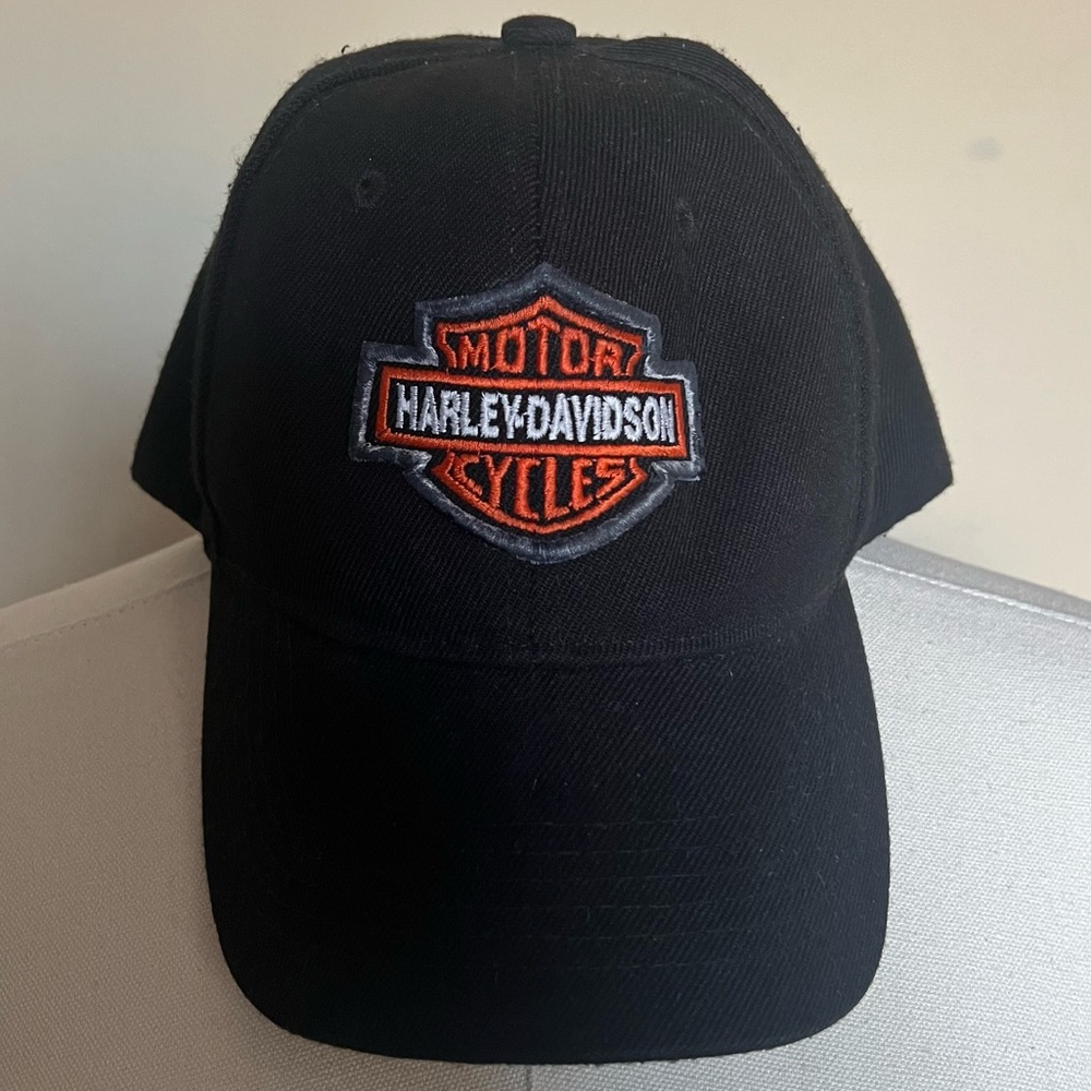 Vintage Harley-Davidson Black Logo Baseball Cap | Classic Motorcycle Hat